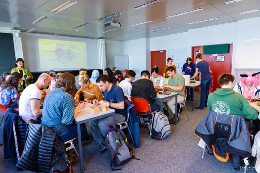 Copyright : Michael Bally